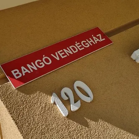 Bango Vendeghaz 招待所 *