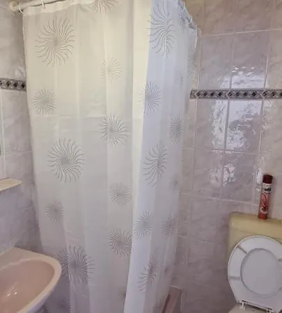 Πανσιόν Bango Vendeghaz 3*