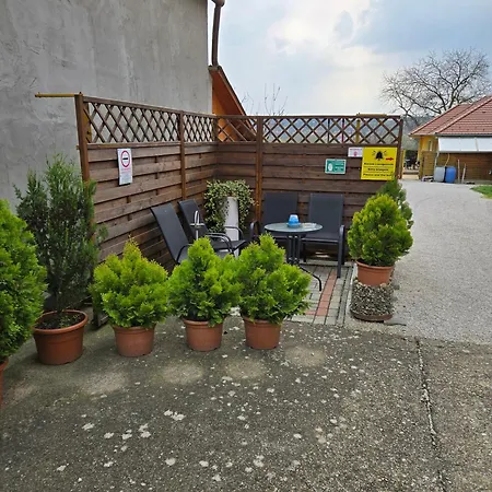 Bango Vendeghaz Guest house